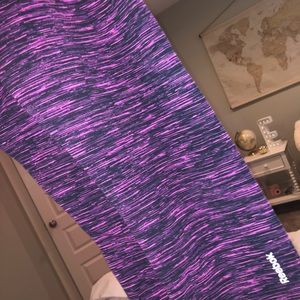 purple reebok capris💜 (kids large)